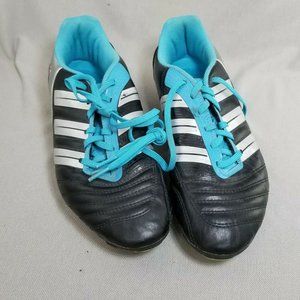 ADIDAS * PREDATOR * SOCCER CLEATS * women size 9